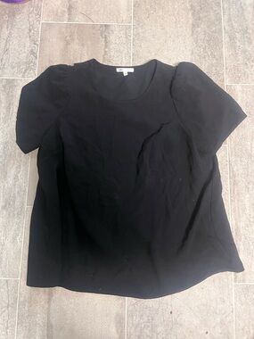 DR2 Black Scoop Neck Puff Sleeve Top